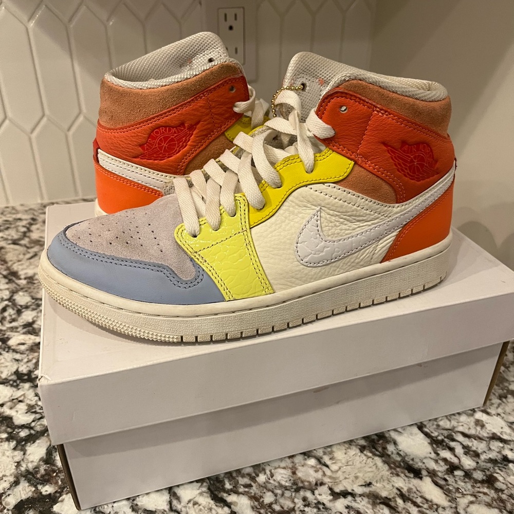 To my First Coach WMMS Air Jordan 1 Mid